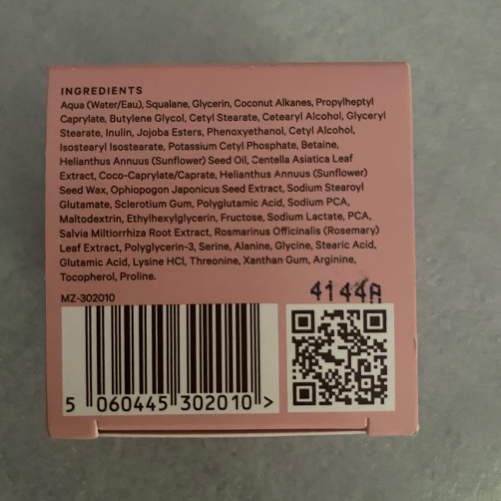 Calming Moisturiser - Picture 7 of 8